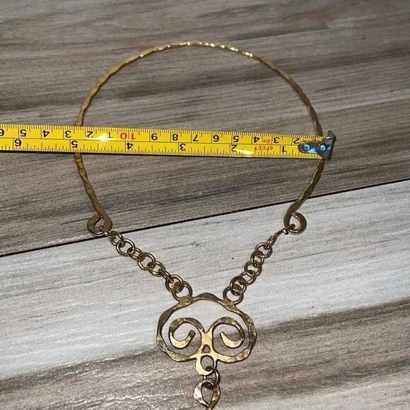 Egyptian Gold Tone Dangling Hammered Statement Necklace Collar Bib - Picture 11 of 11